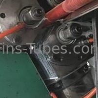 DELLOK Karbon Çelik Ekstrüze 415V 10FPI Tüp Finning Makinesi